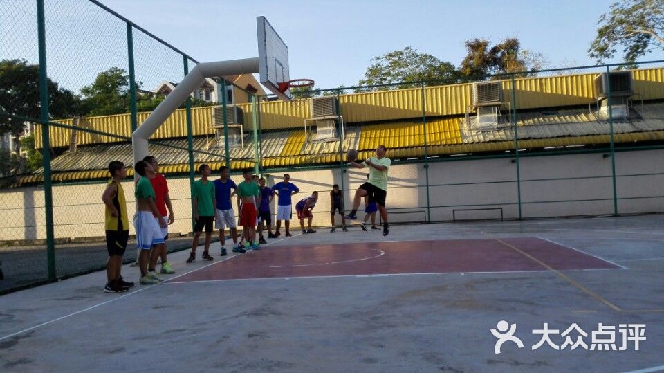 phor tay high school basketball court图片 - 第4张