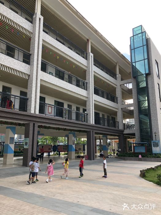 东莞松山湖实验小学图片