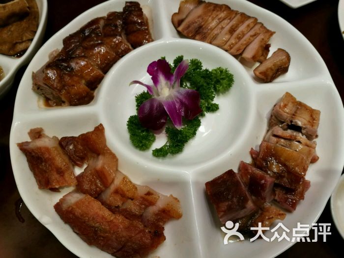 烧腊拼盘