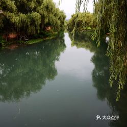 八宝镇人口_八宝街人口宾馆(2)