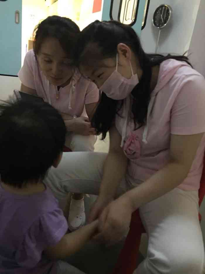 兔子小姐小儿推拿莲花桥店