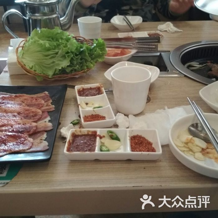 食客村韩式料理烤肉