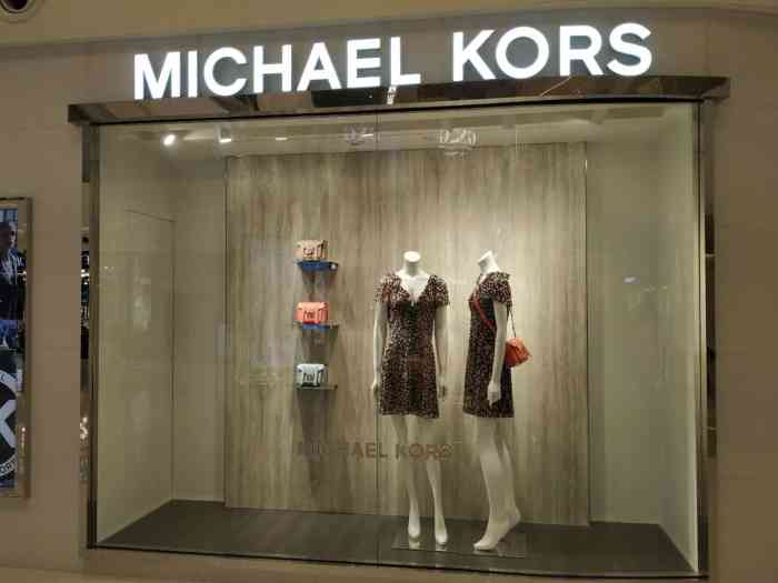 michael kors(大悦城店)-"位置:大悦城,几层,忘了01