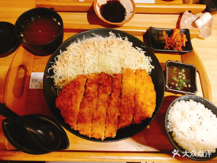 日式炸猪排定食
