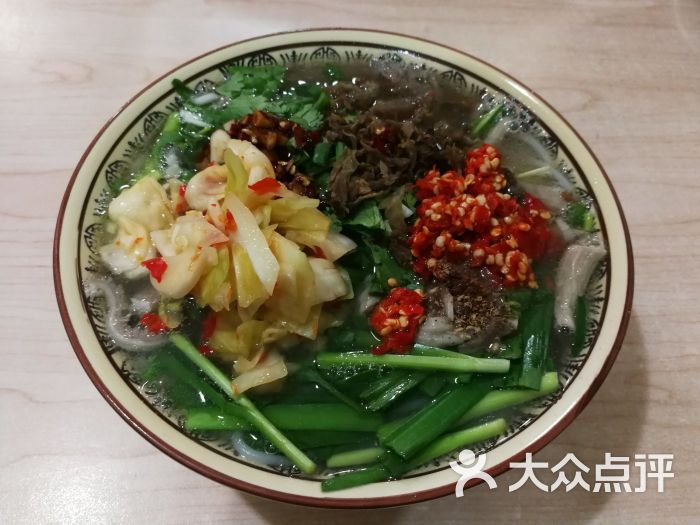 西昌特色牛羊杂米粉图片 - 第3张