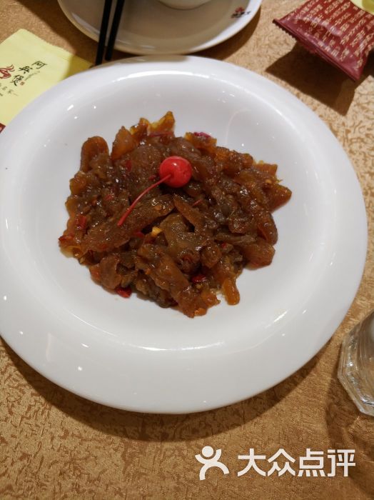 阿英煲:环境古色古香,背景音乐典雅舒缓.上海美