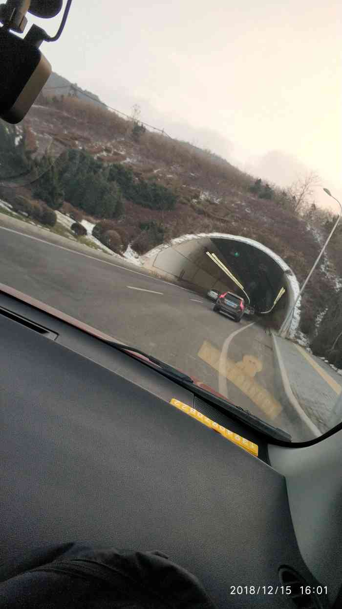 石门山隧道"石门山隧道是机场到星海广场的西部大通道的.