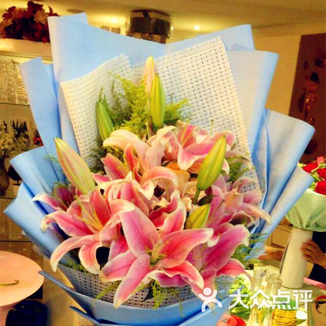 香水百合