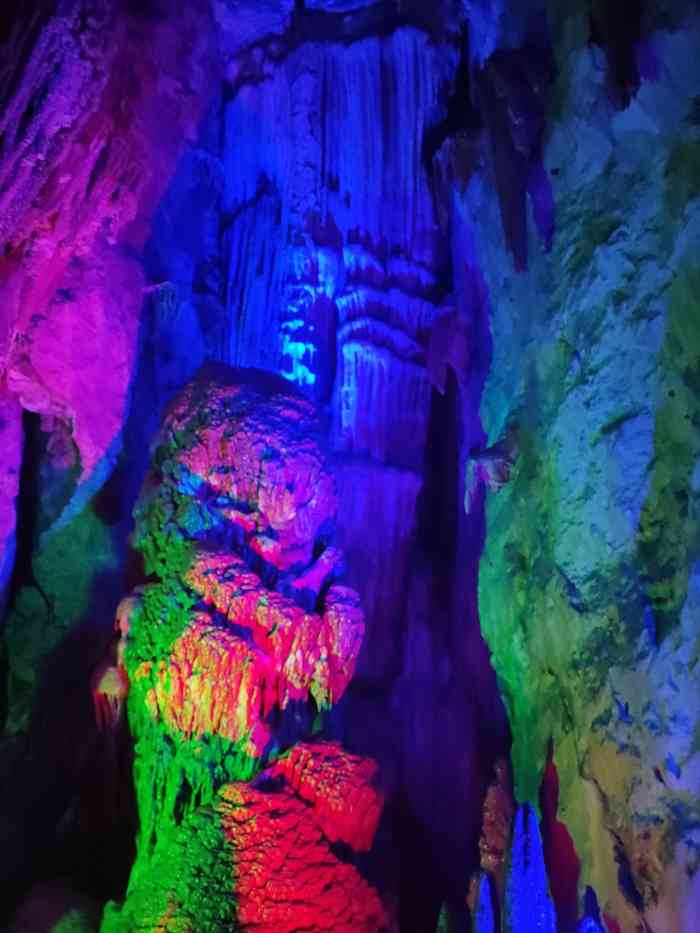 蓟州溶洞风景区-"溶洞位于天津蓟县,离盘山不远,和一.