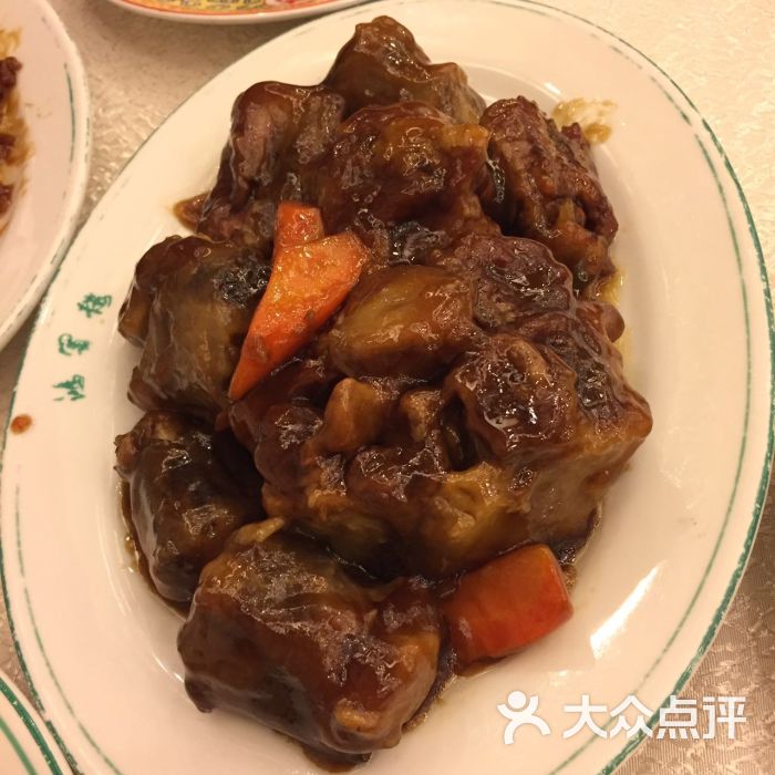 红烧牛尾