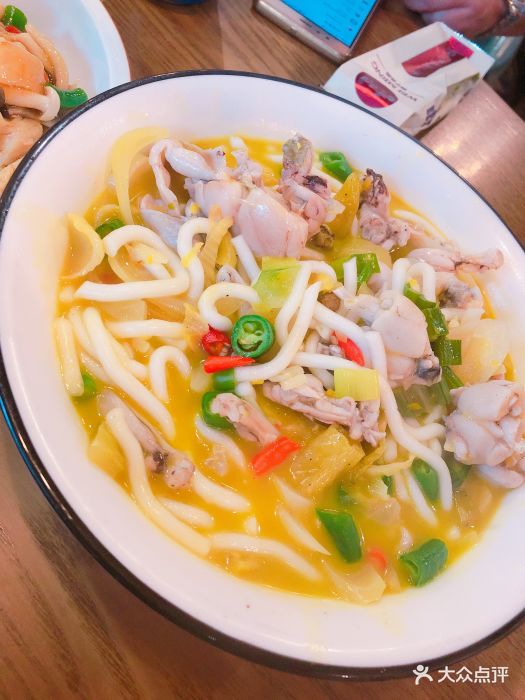 一家网红店,夫妻俩一起经营的,瞬间就觉得.-小