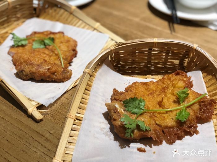 新梅华·茶点餐厅(石路国际商城店)面拖蜜汁大排图片