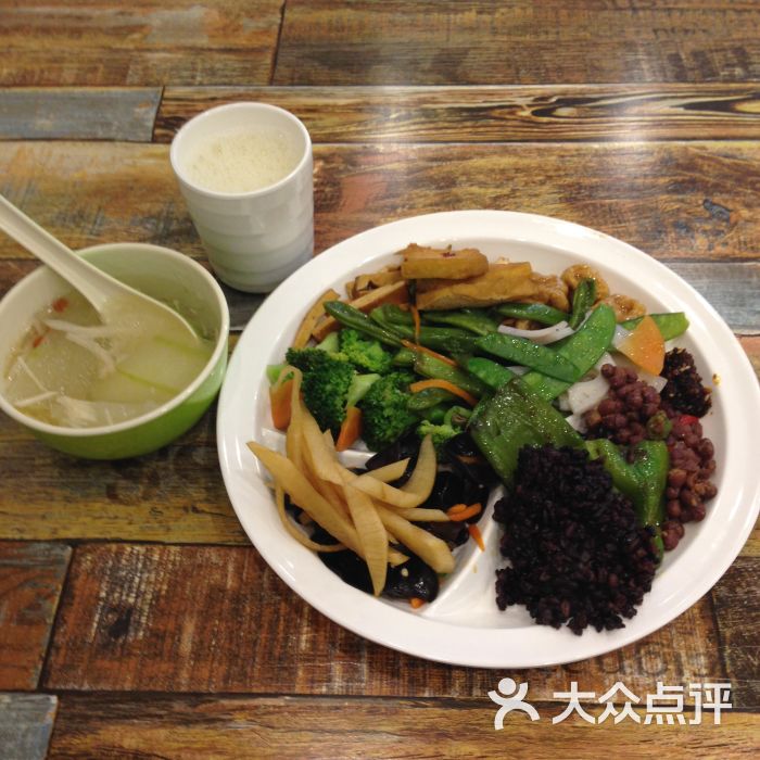 一素斋素食自助餐厅都好吃,值得品尝图片 第46张
