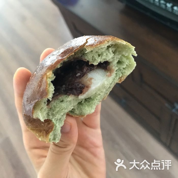 丹麦布朗烘焙工作室红豆抹茶餐包图片 - 第37张