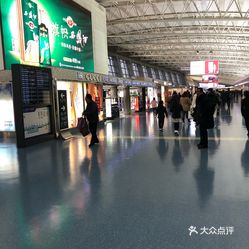 西安咸阳国际机场T2航站楼政务贵宾厅停车场