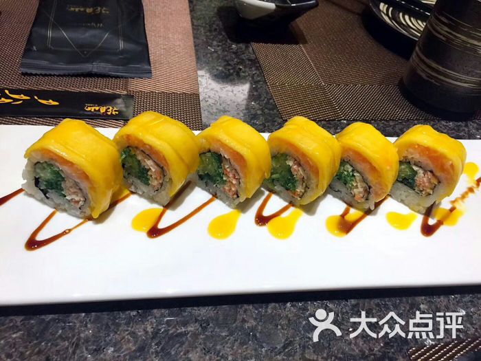 香芒三文鱼寿司