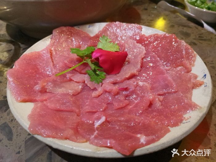 小龙坎老火锅(盛天地店)水晶牛肉图片 第2张