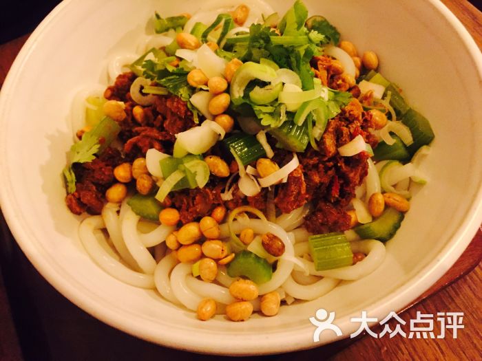 饱鲜·新疆米粉·下午茶牛肉拌米粉图片 第2张