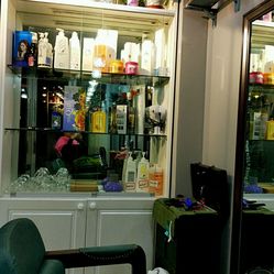 美发沙龙助眠 PrGmLmrN3uyRBECsEaV0P0rTX4c0GRrY0pSlEa7MU2tCKJV5UIIYswNO0hDYA-JHJqRbcw729ShdMCUgtEou7g.jpg