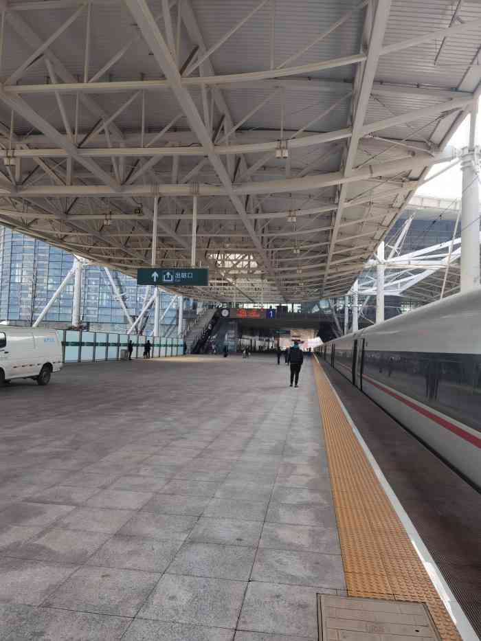 青岛北站-"青岛貌似现在一共有三个火车站:老青岛站,.