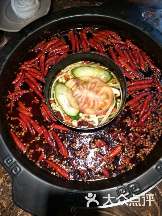 醉码头火锅(金牛万达店)鸳鸯锅图片 - 第2张