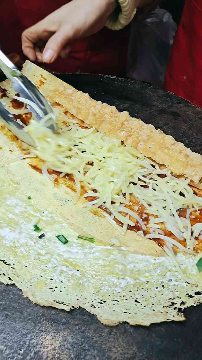 宋大姐正宗山东杂粮煎饼-"夫妻店应该[爱] 同事推荐的一家早餐店.