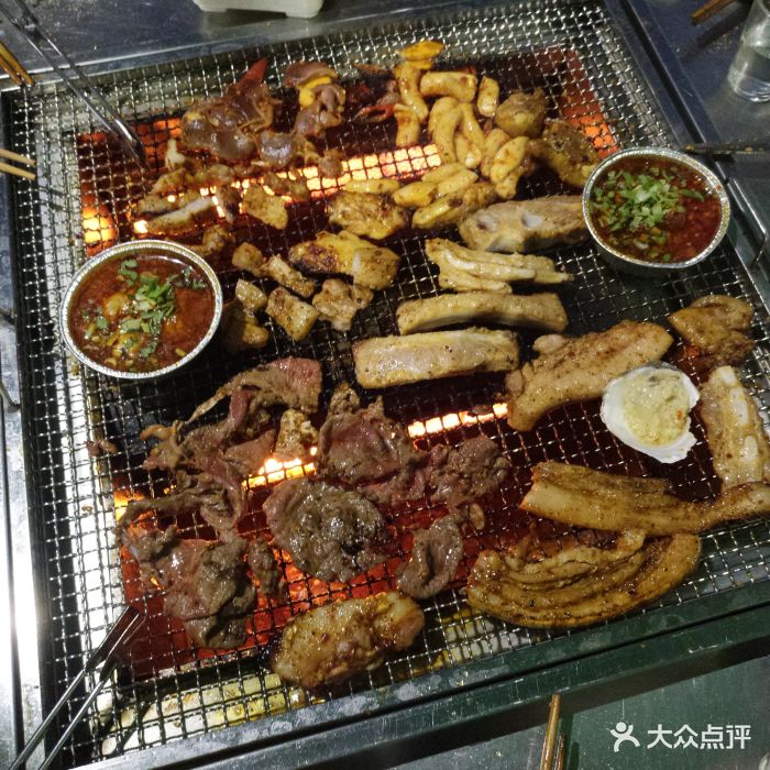 凉山好汉自助西昌烧烤(西门店)小猪儿肉图片
