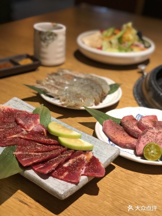 牛匠鱼住日本料理炭火烤肉(野风店)图片