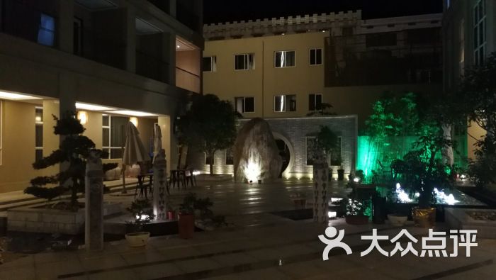 衡阳南岳君雅洲际酒店花园图片 - 第2张