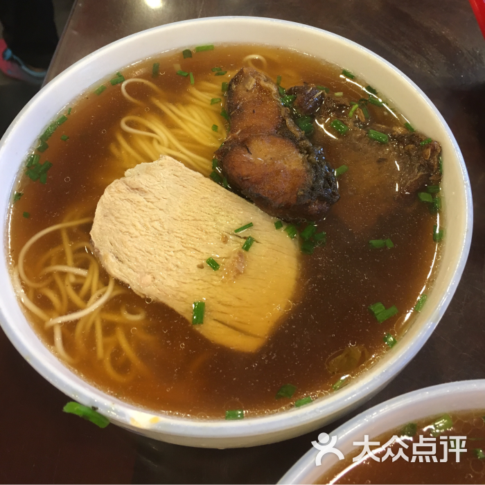 德兴面馆(广东路总店)-八面受敌的相册-上海美