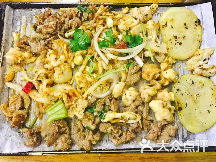 部门全体加班一周,周五晚上领导提议放松一.