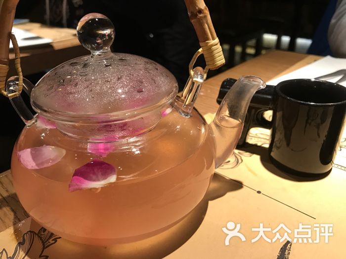 玫瑰荔枝茶