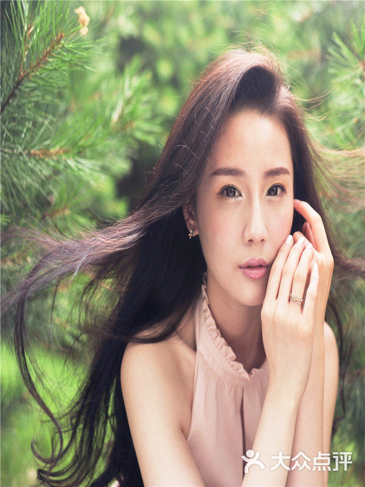 mily wedding club彩妆·礼服馆图片