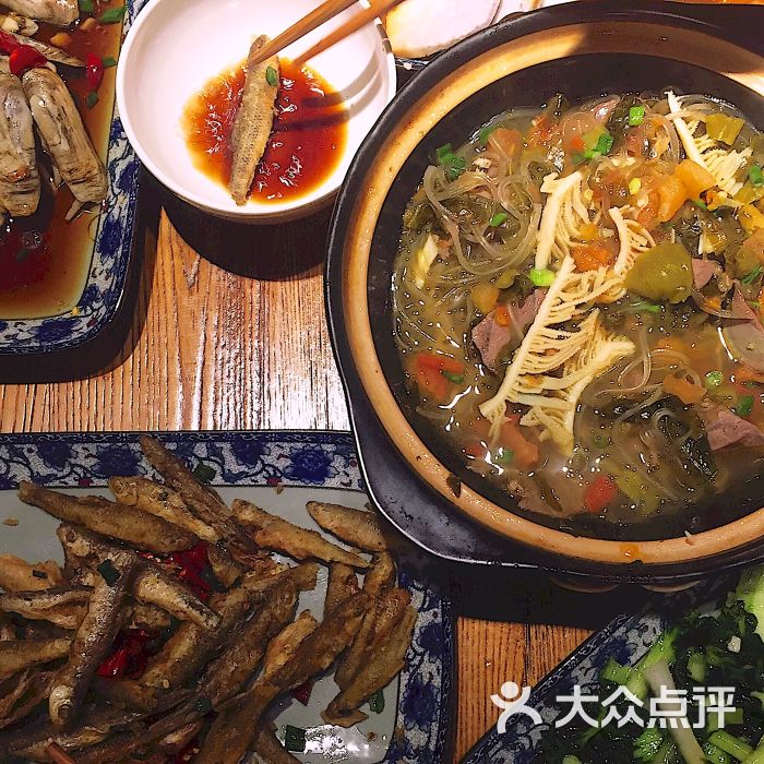 椒盐小溪鱼_椒盐小溪鱼图千岛湖好渔夫渔家私房菜千岛