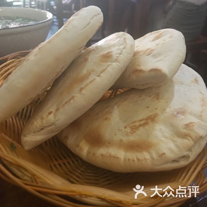 锦弘水盆羊肉月牙饼图片 - 第9张