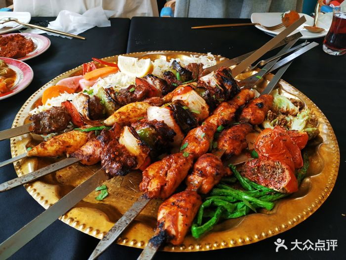 中东烤肉大拼盘