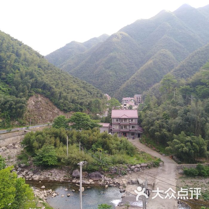 浙北大峡谷品竹民宿山庄