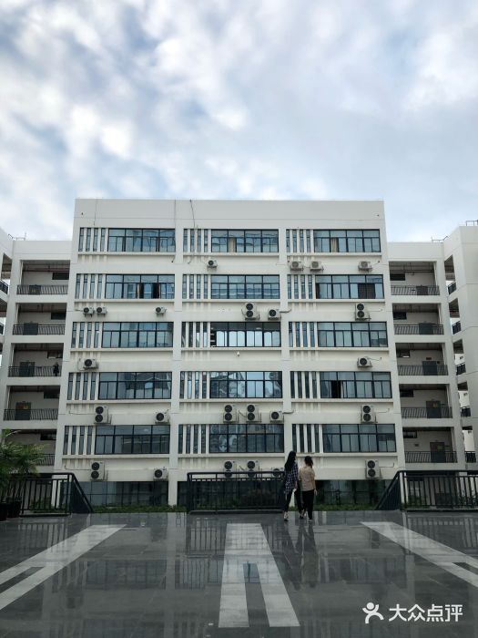 广西艺术学院(相思湖校区)-教学楼图片-南宁学习培训