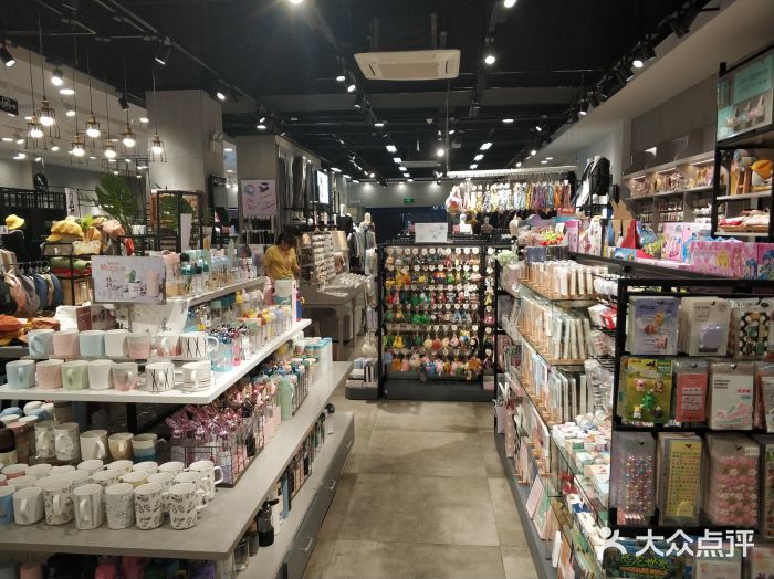 三福时尚(钟家村店)图片