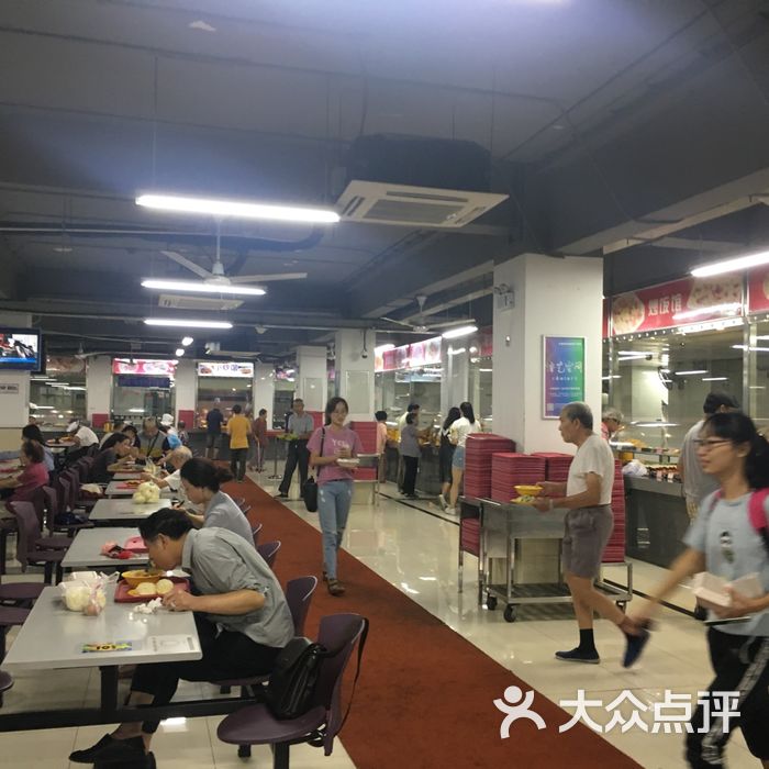 东华大学食堂