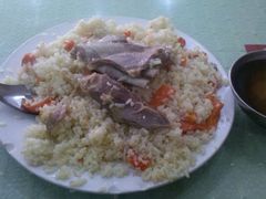 手抓饭-哈利德新疆餐厅