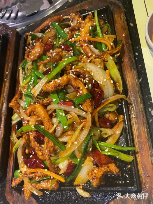 无穹花韩国料理烤肉铁板鱿鱼图片
