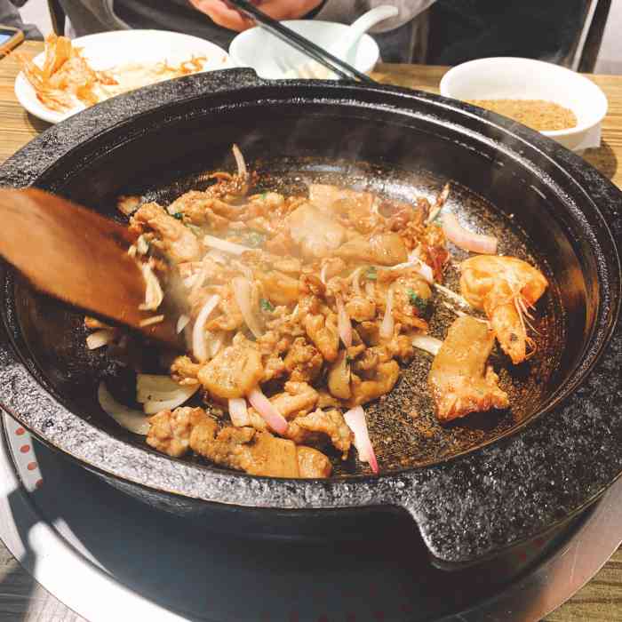 京皇·南城石锅烤肉(中关村店)