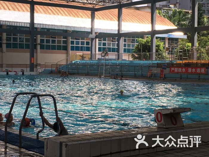 南宁市体育场桃源游泳馆的点评