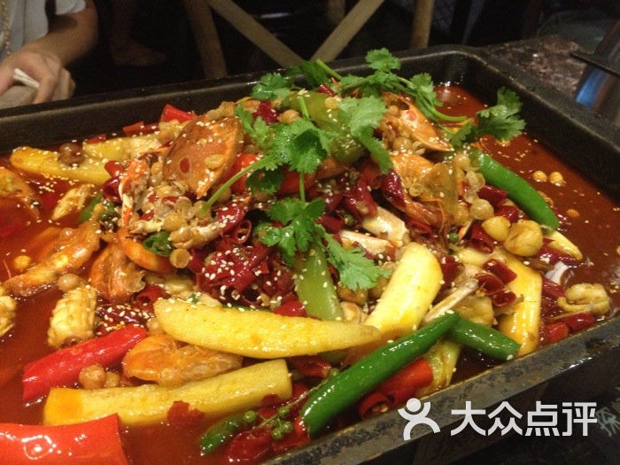 香辣海鲜锅