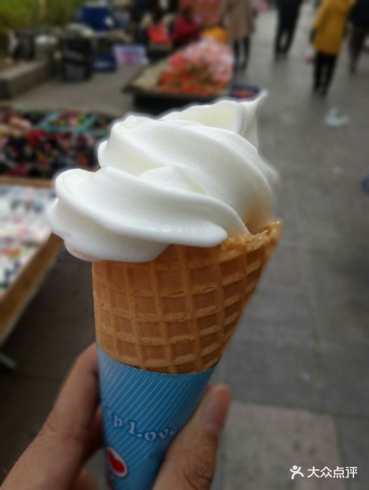 甜啦啦(丰润店)原味冰淇淋图片 - 第1张
