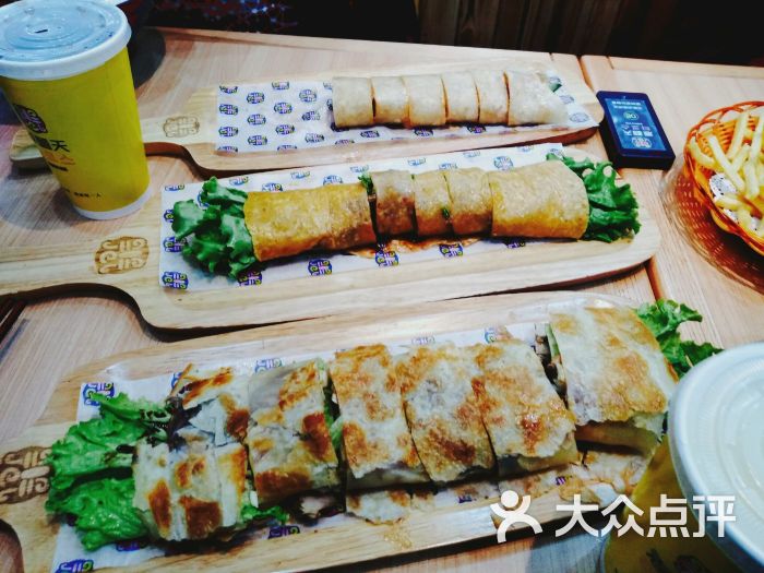 卷翻天卷饼王(桂林路店)图片 第1张