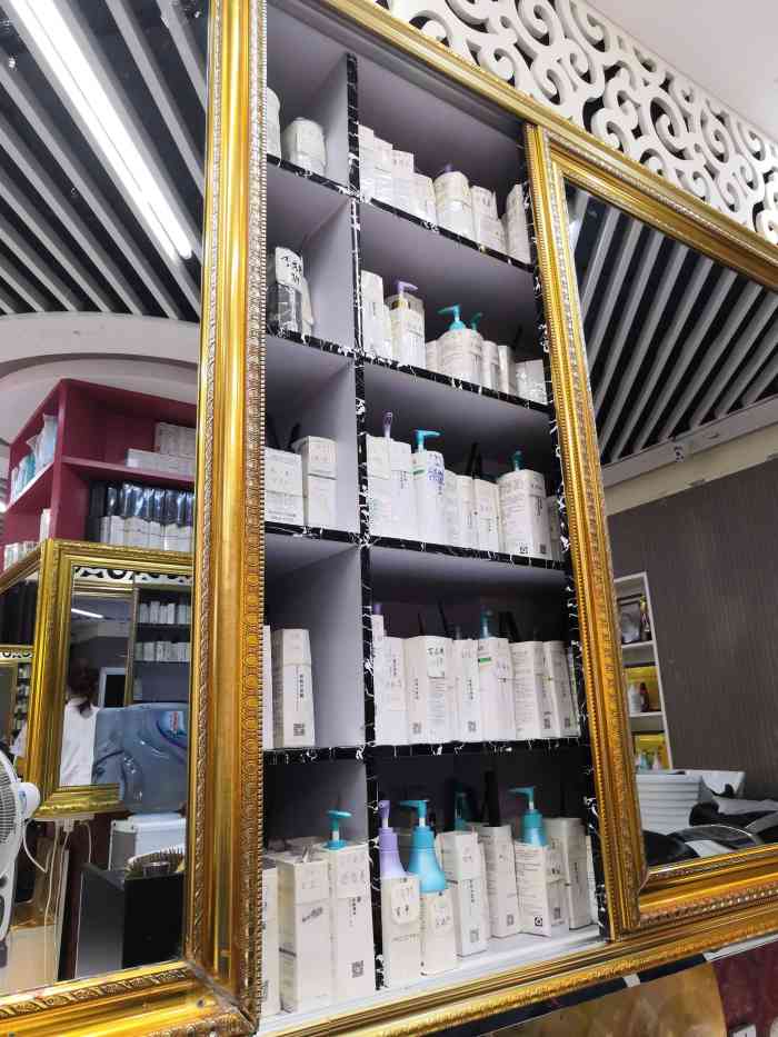 博士园毛发健康馆(中山八路富力广场店"洗头很舒服,按摩也舒服,啊红