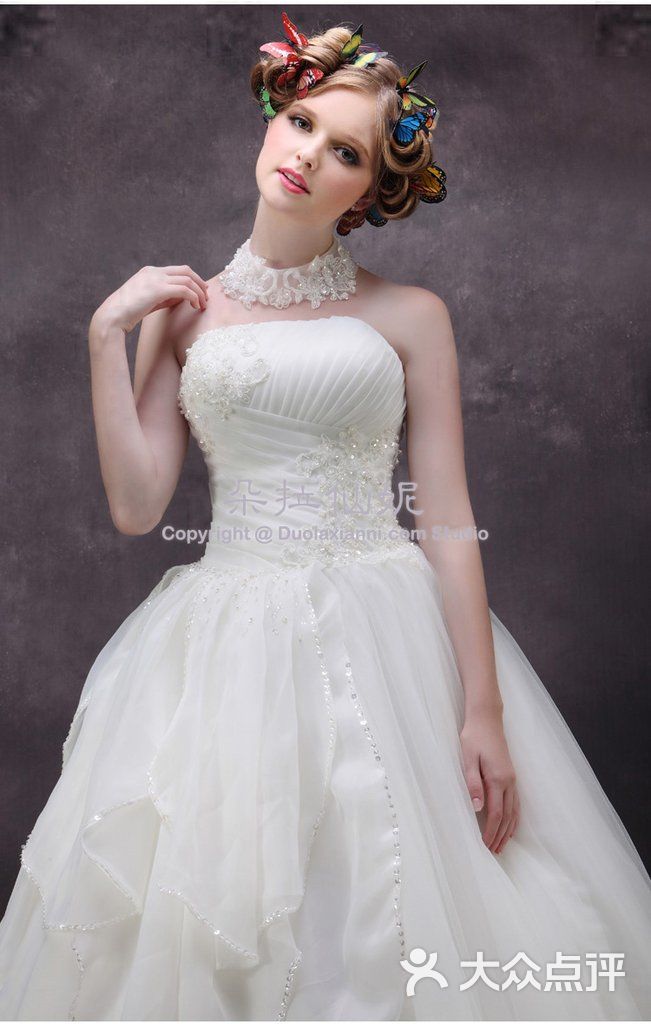 朵拉婚纱_朵拉婚纱礼服(2)