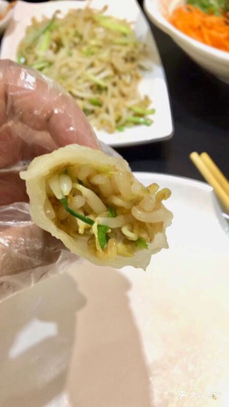 老昌春饼(欧亚卖场分店)蒜苗笨豆芽卷饼图片 第16张